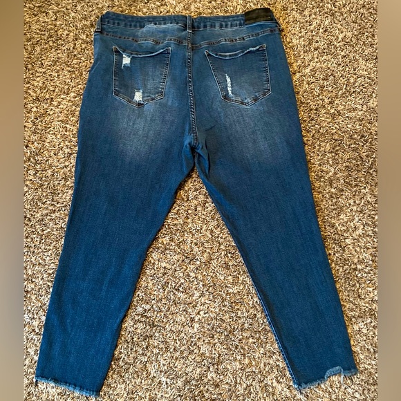 !IT Plus Size Women’s Skinny Jeans Blue Denim- Size: 22 - Picture 2 of 3
